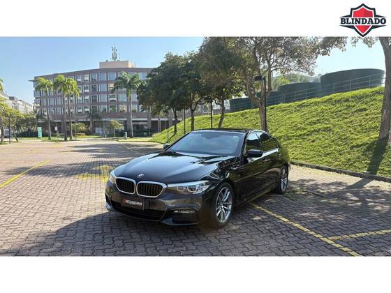 BMW 530i 2.0 16V TURBO GASOLINA M SPORT AUTOMÁTICO BMW 530i 2.0 16V TURBO GASOLINA M SPORT AUTOMÁTICO